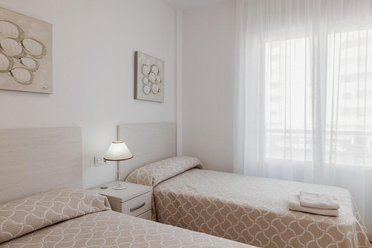 Apartamentos Vistamar La Manga del Mar Menor Luaran gambar
