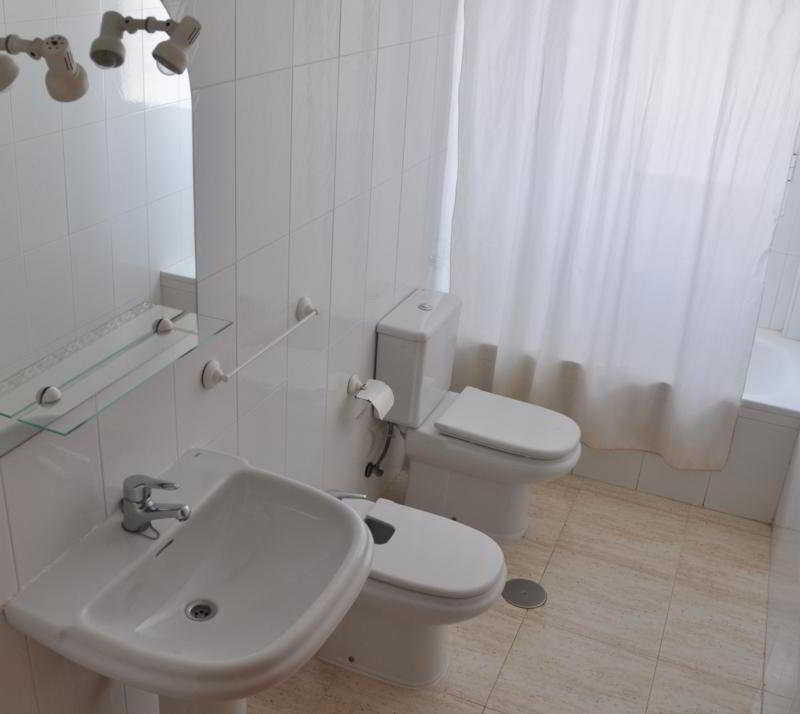 Apartamentos Vistamar La Manga del Mar Menor Luaran gambar